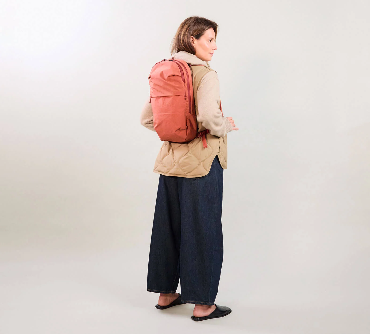 MODE Convertible Bag 14L - Image 11